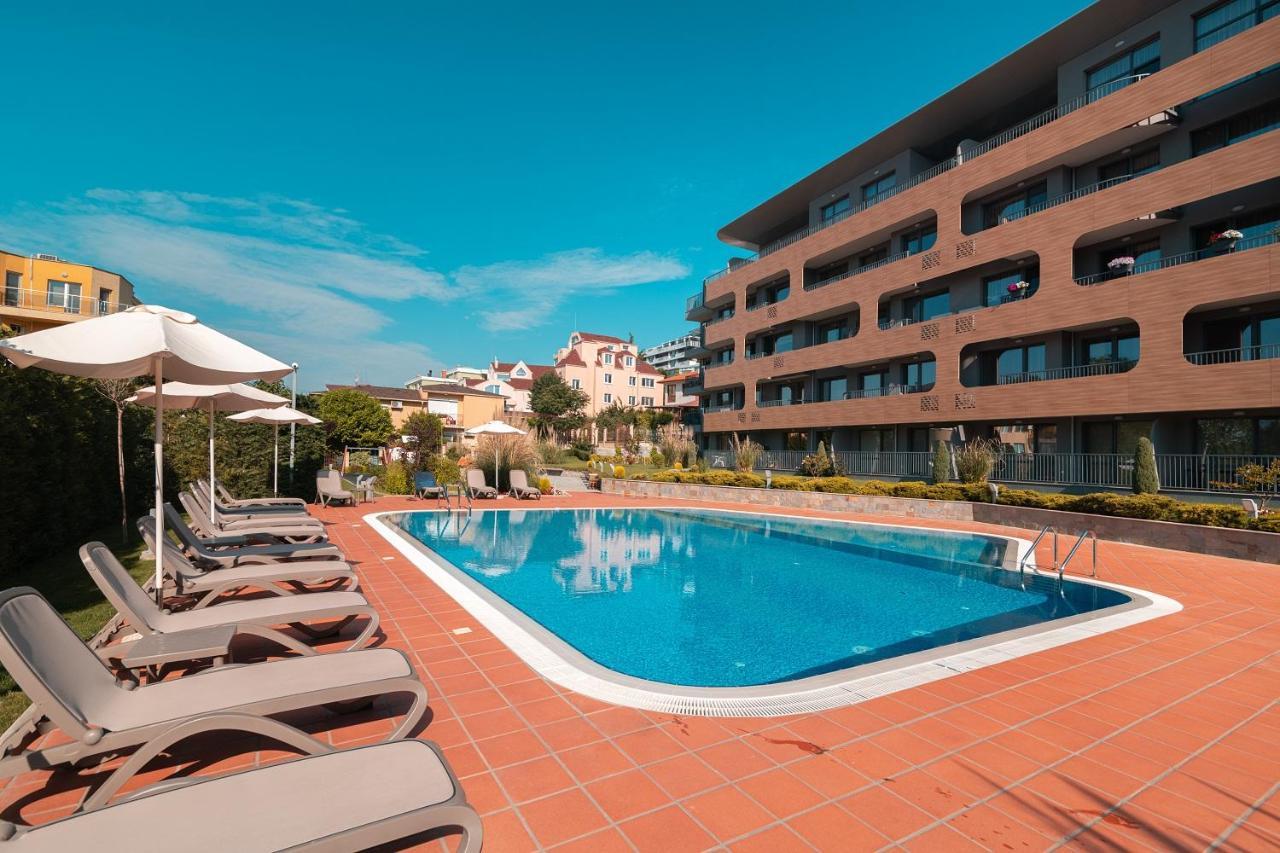 Freddo Apartment - Coral Residence Complex With Parking & Pool Varna Eksteriør billede